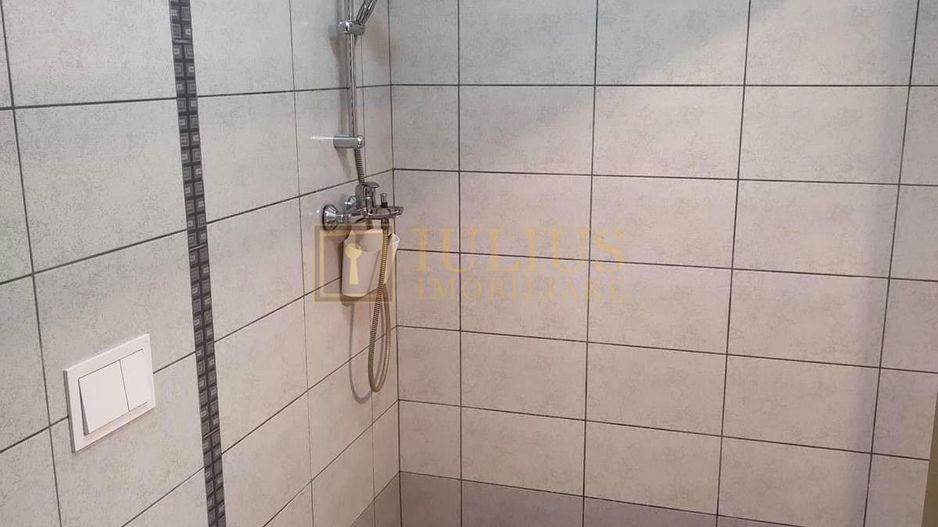 Apartament in Dumbravita, loc de parcare - Poză 7