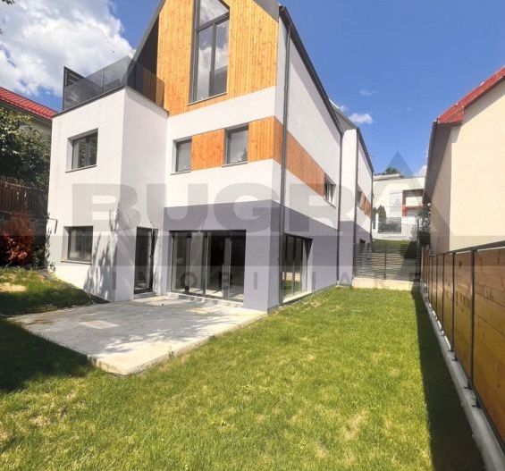 Duplex cu 4 camere, 128 mp+165 mp teren, parcare, zona Corneliu Coposu - Poză 1