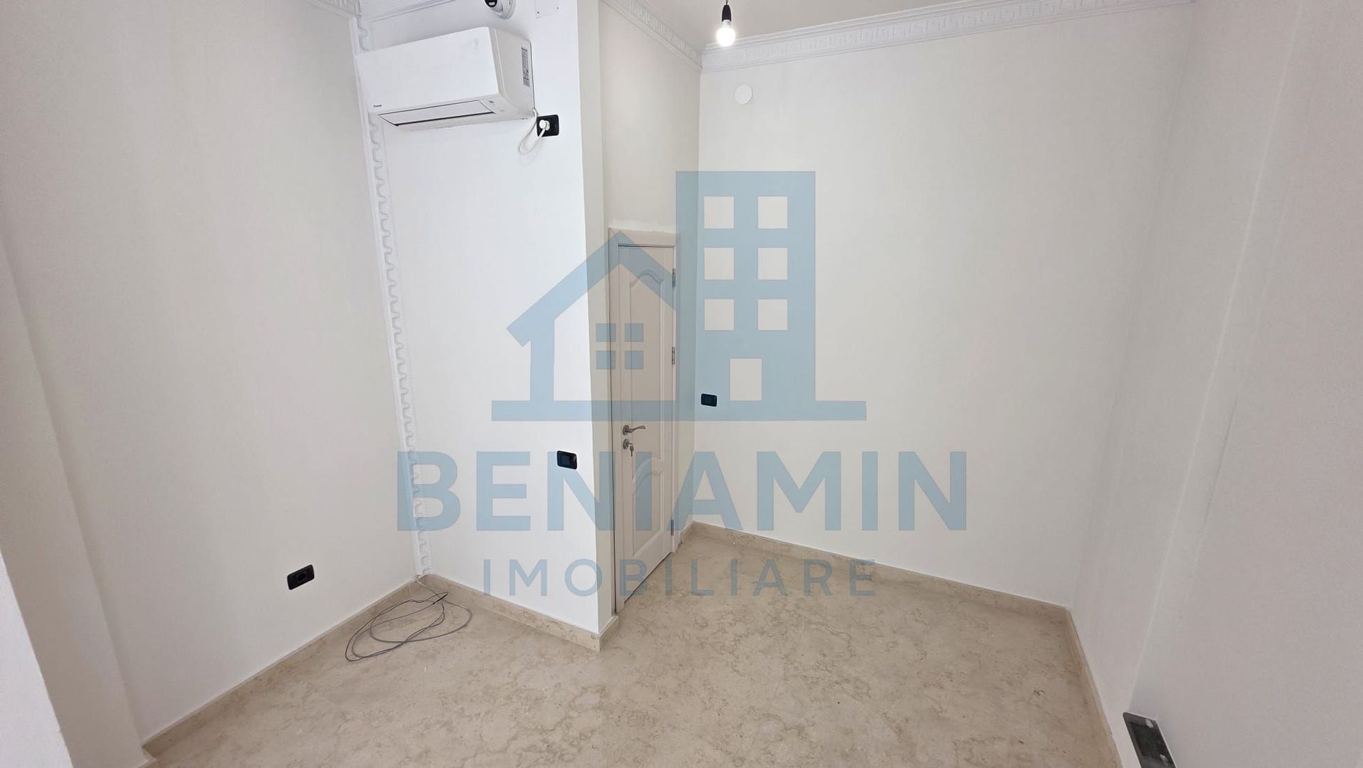 Spatiu Comercial Zona Centrala Restaurant Craiova 30mp - Poză 4