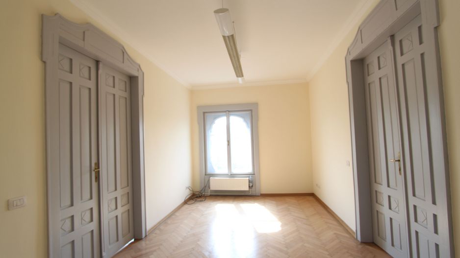 Birou ultracentral : 180 mp - Poză 27