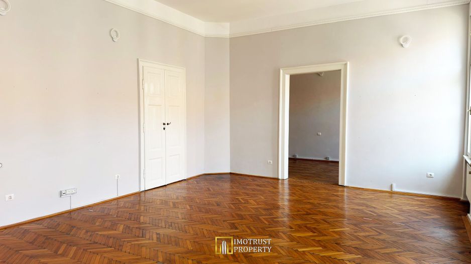 De închiriat – Spațiu birouri 256 mp | Ultracentral Arad - Poză 3