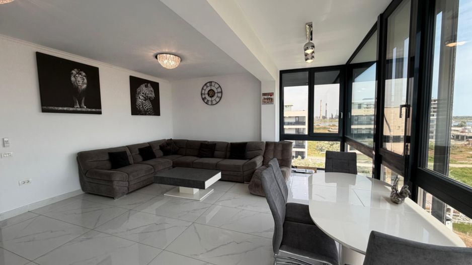 Penthouse Mamaia + 2 terase + curte 3 locuri de parcare - Poză 4