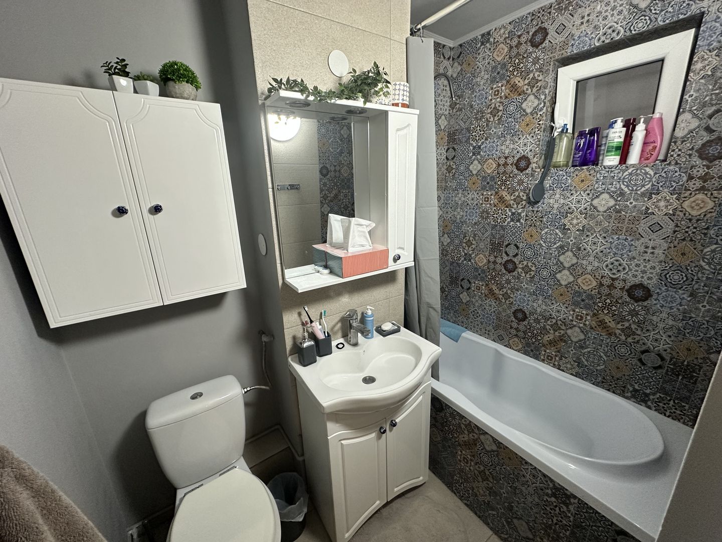 Apartment 3 camere mobilat - Poză 27
