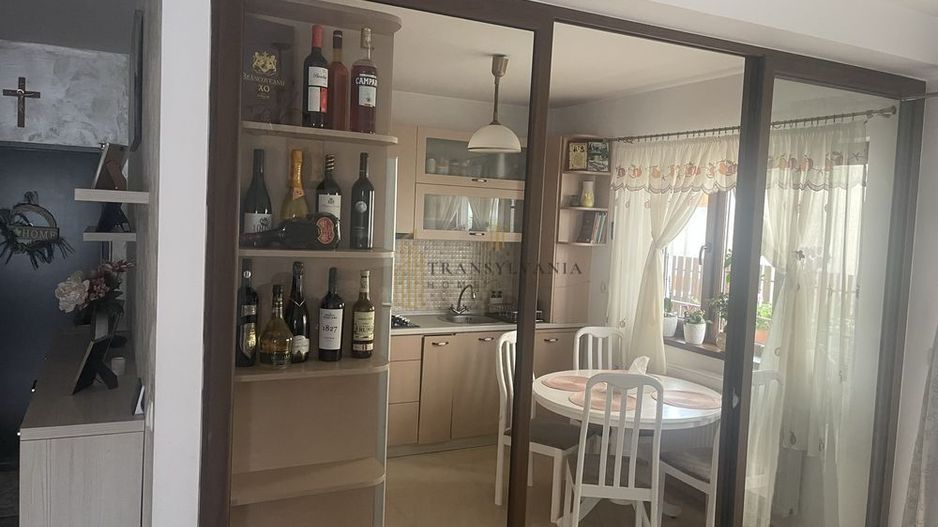 Apartament 3 camere Arhitectilor - Poză 1