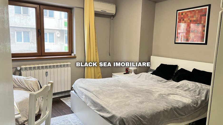 Apartament 3 camere renovat modern – zona CENTRU- aproape de plaja - Poză 2