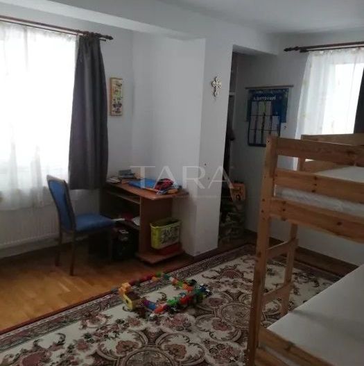Apartament cu 3 camere de vânzare, zona Polus. - Poză 4