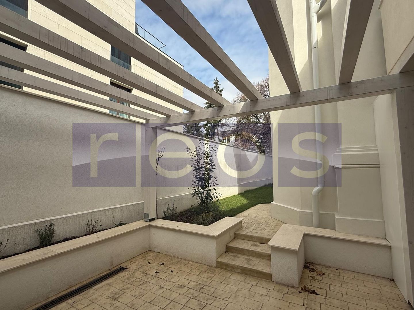 INCHIRIERE VILA DEOSEBITA | CAPITALE | NOU RENOVATA | IDEAL AMBASADA - Poză 49