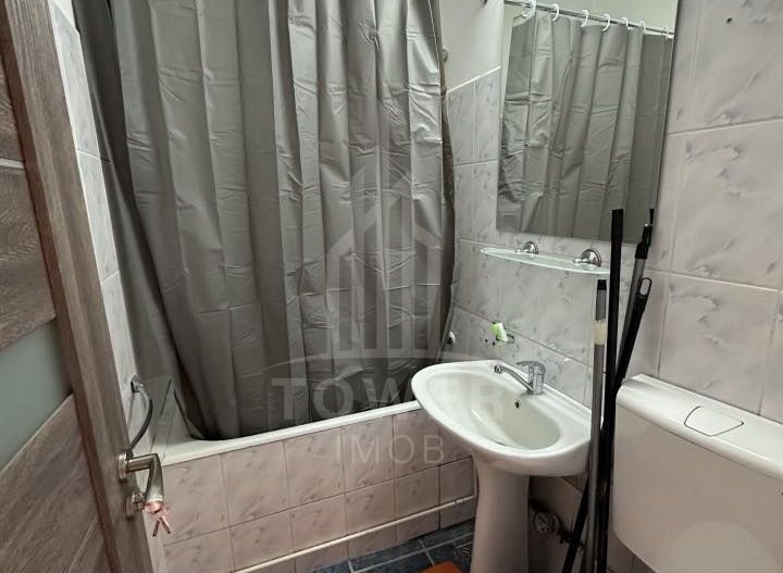 Apartament cu trei camere in zona Fratii Buzesti - Poză 8