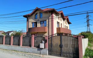 Năvodari | Casă spațioasă cu teren mare - Poză 37