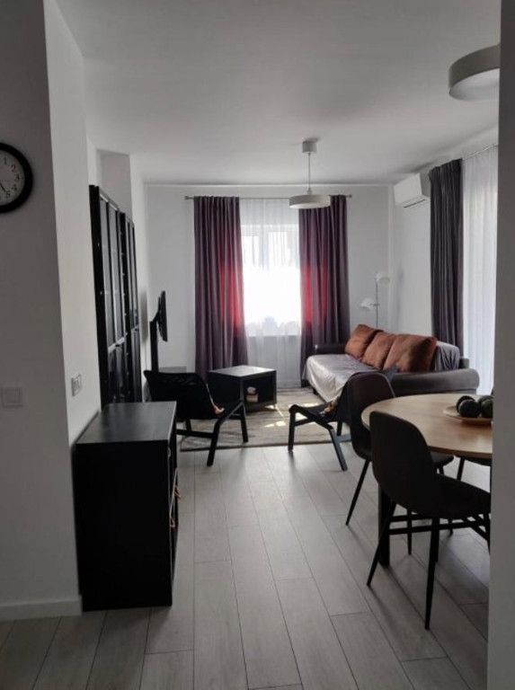 Apartament de inchiriat - Poză 1