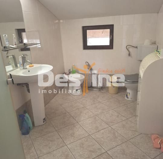 Casa Poiana Campina 6 camere, 228 mp. S.C. . 1521 mp teren.! - Poză 22