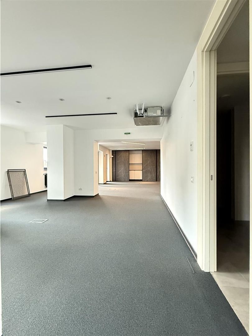 Vanzare Spatiu Birouri Barbu Vacarescu - 102 the Address Bucuresti - Poză 7
