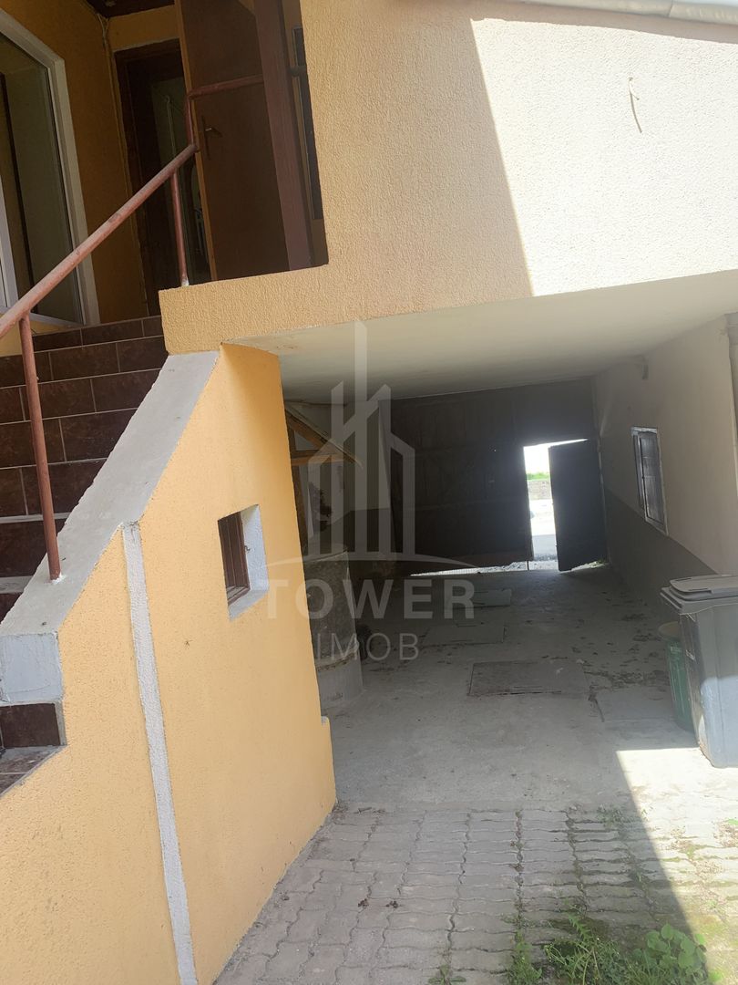 Casă în centrul Cisnădioarei cu 243mp de locuit și teren de 936mp - Poză 8