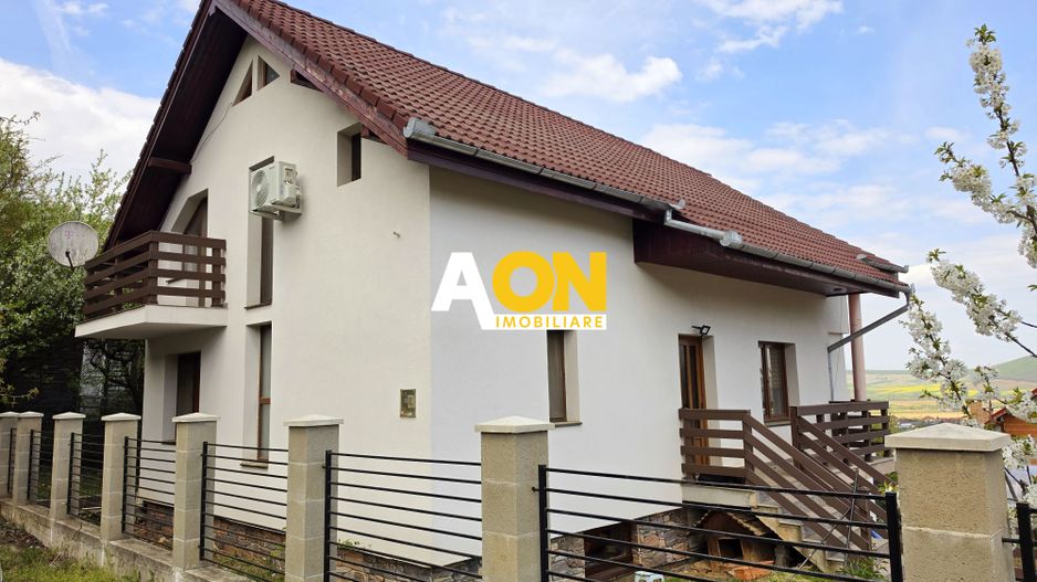 Casă cu 4 camere cu garaj, teren 619 mp, Alba Iulia - zona Micești - Poză 2