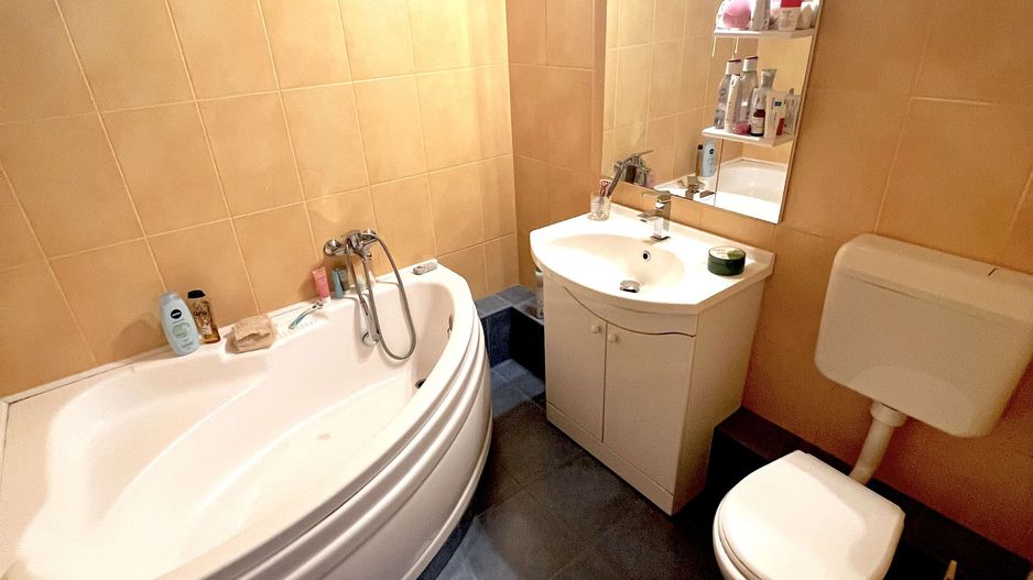 Apartament generos 4 camere - Băneasa -  104mp utili - 50m metrou - Poză 6