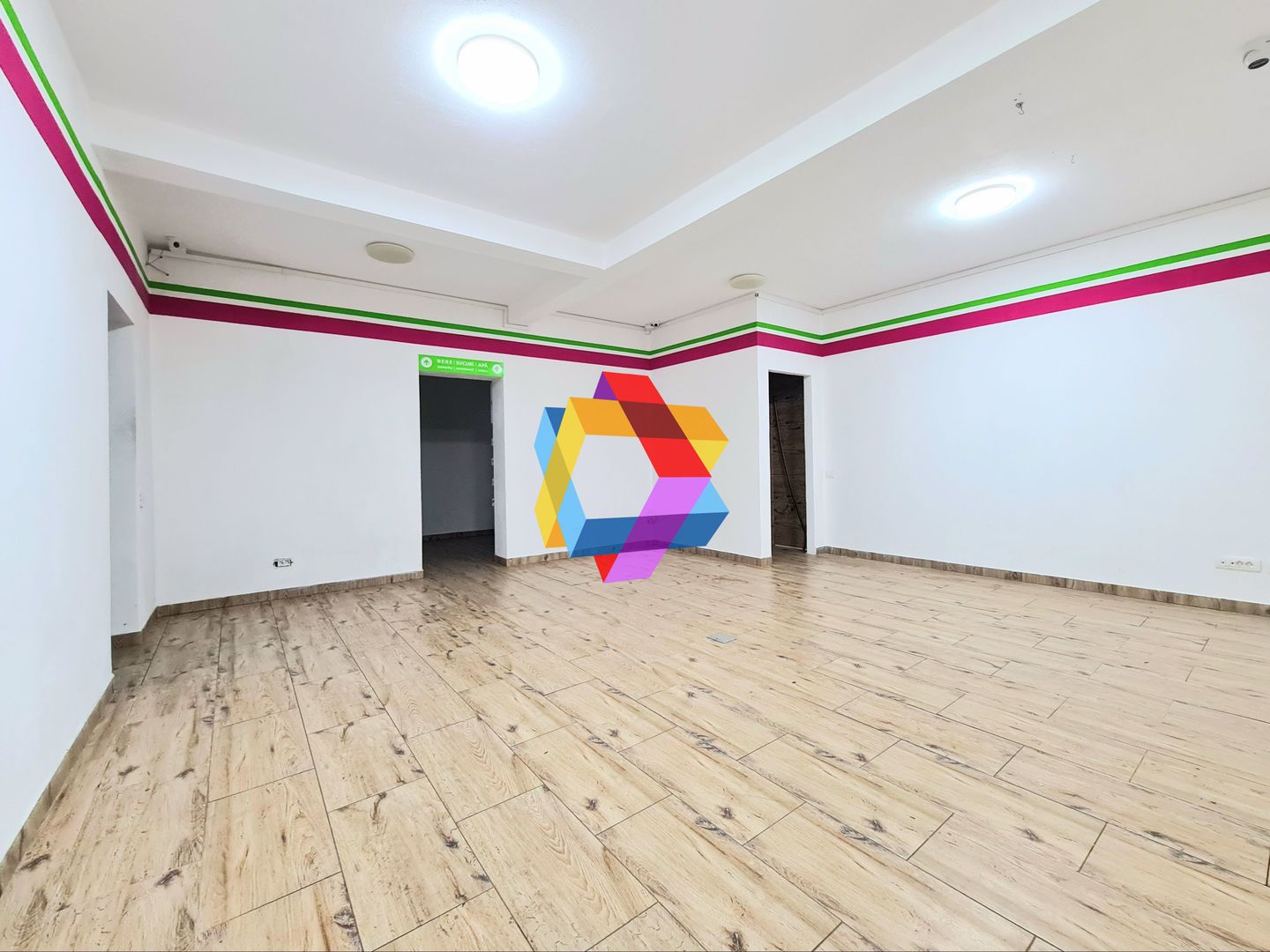 Spatiu de vanzare zona Coresi  -73 mp  # plus-imo.ro - Poză 1