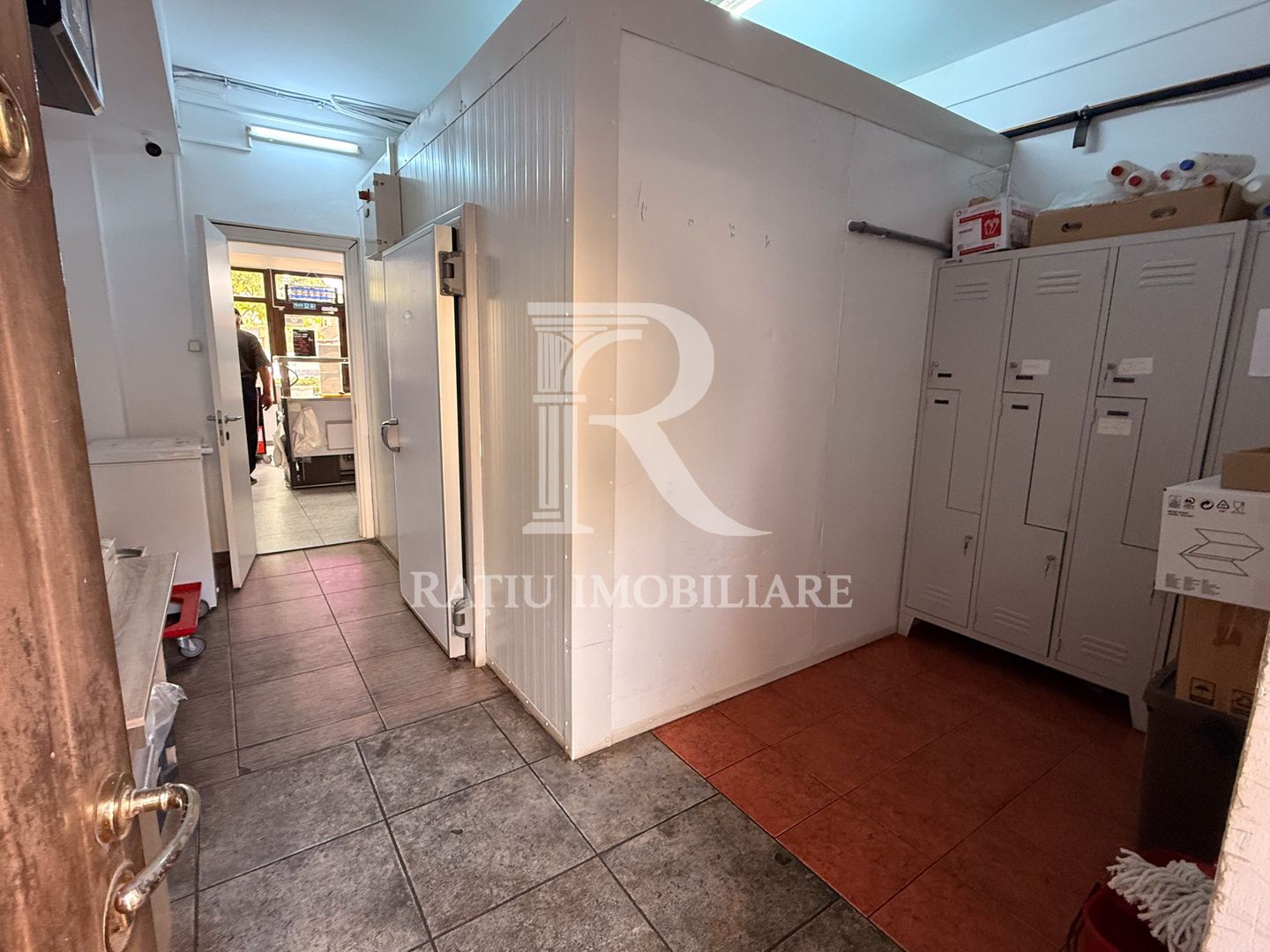 Spațiu comercial cu destinație alimentație publică | 103 mp | Oradea - Poză 13