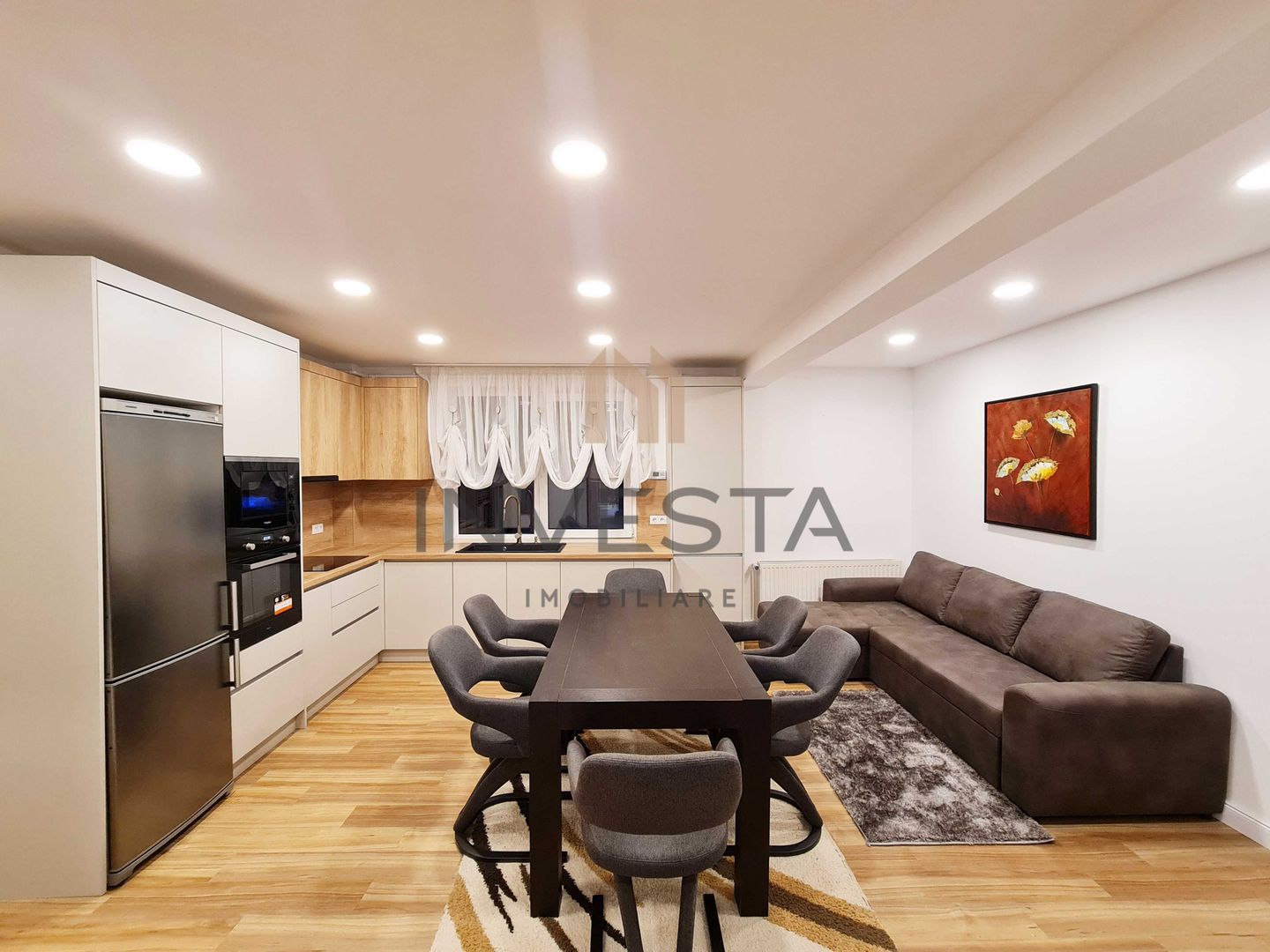 Apartament cu 4 camere si parcare de inchiriat in zona Zorilor - Poză 1
