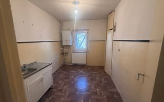 2 camere, parter, centrala termica, Rovine - 110 000 Euro - Poză 4