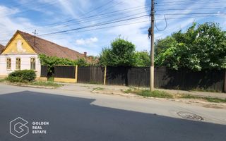 Casa cu teren de 1807 mp, Oras Lipova - Poză 1