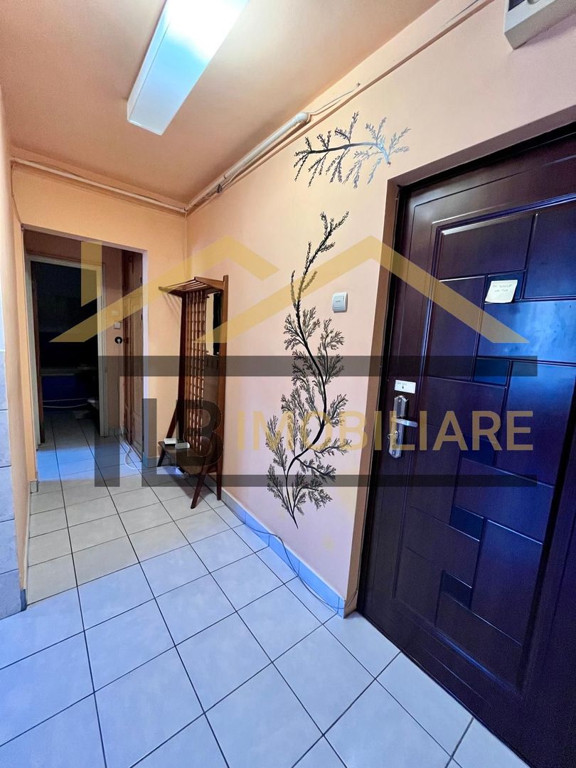 Apartament de 2 camere, decomandat, 60mp, Zona UMF - Poză 9