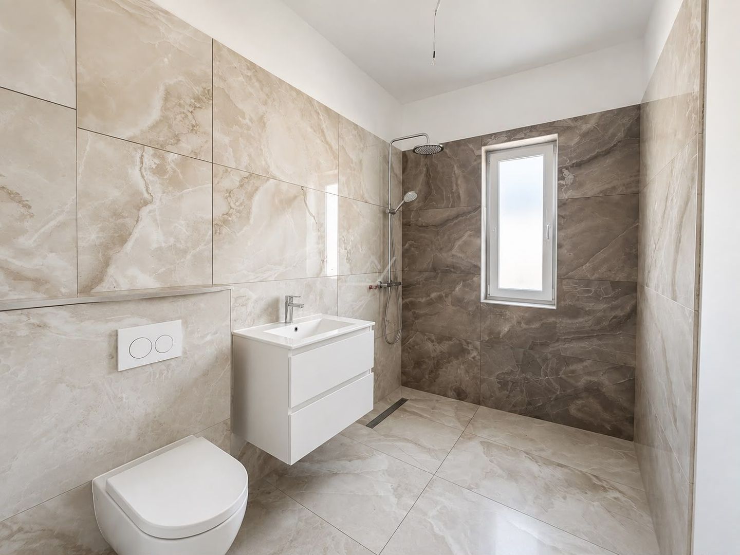Apartament nou cu 3 camere si 2 bai. Finisaje la alegere. Etaj 1. - Poză 5