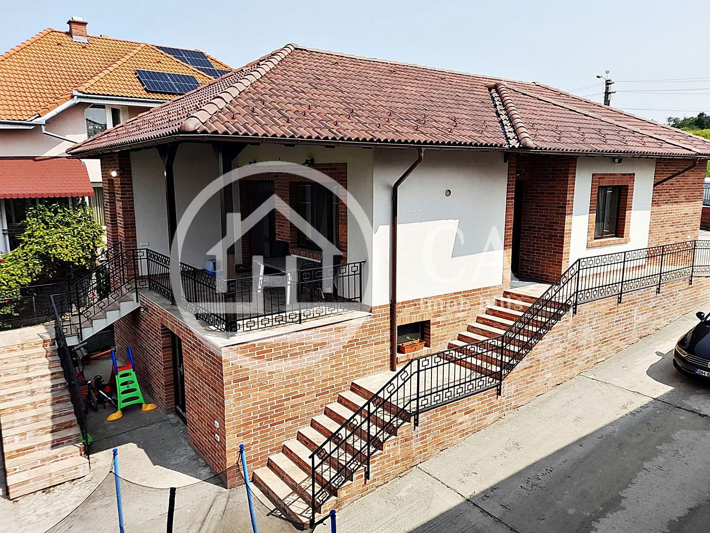 Casă de vânzare cu 5 camere în zona de Dealuri, Oradea - Poză 18