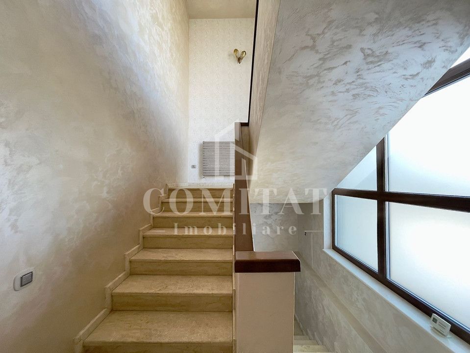 Vilă cu 6 camere de închiriat în cartierul Faget - Poză 16