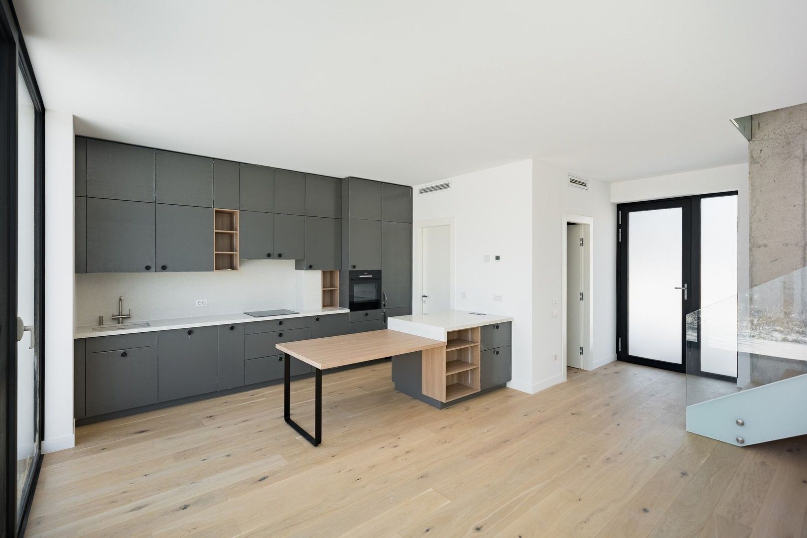 Inchiriere vila 3 camere in Amber Forest - Poză 2