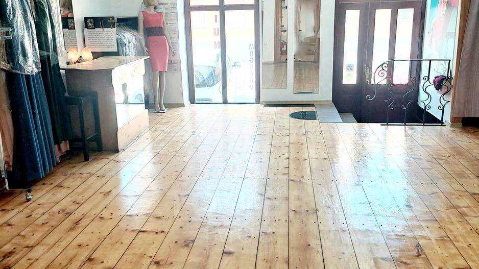 De închiriat – Spațiu comercial ultracentral- oportunitate - Poză 2