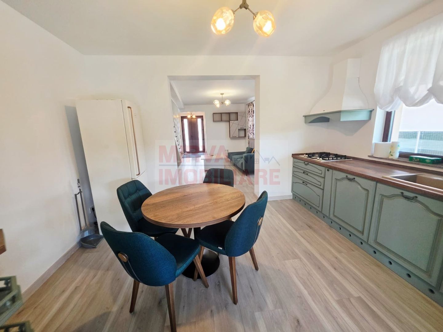 Vilă 5 camere de închiriat – Păulești, Cartier Magnolia - Poză 22