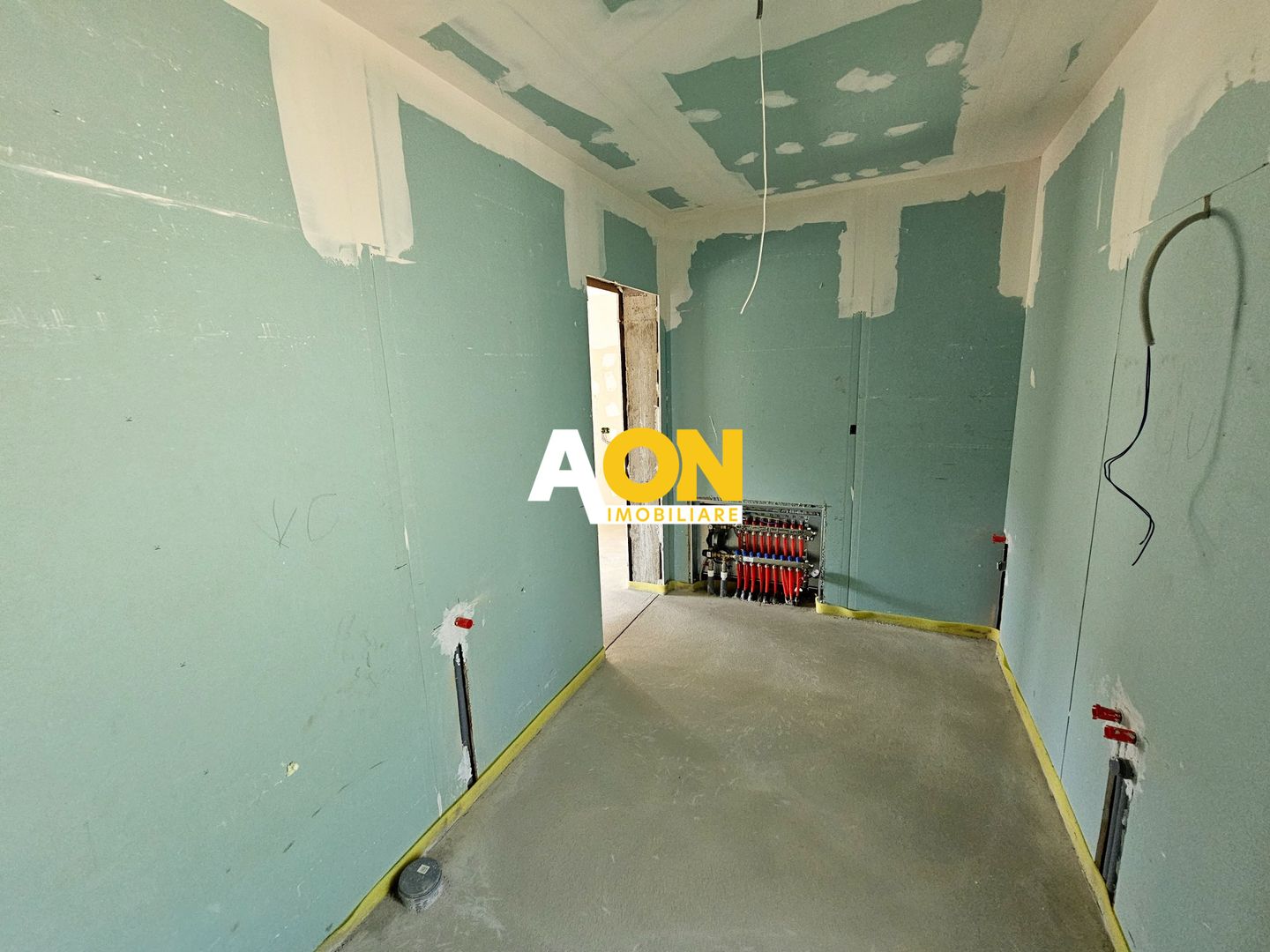 Casa noua, 4 camere, 700 mp teren, toate utilitatile, Micesti - Poză 14