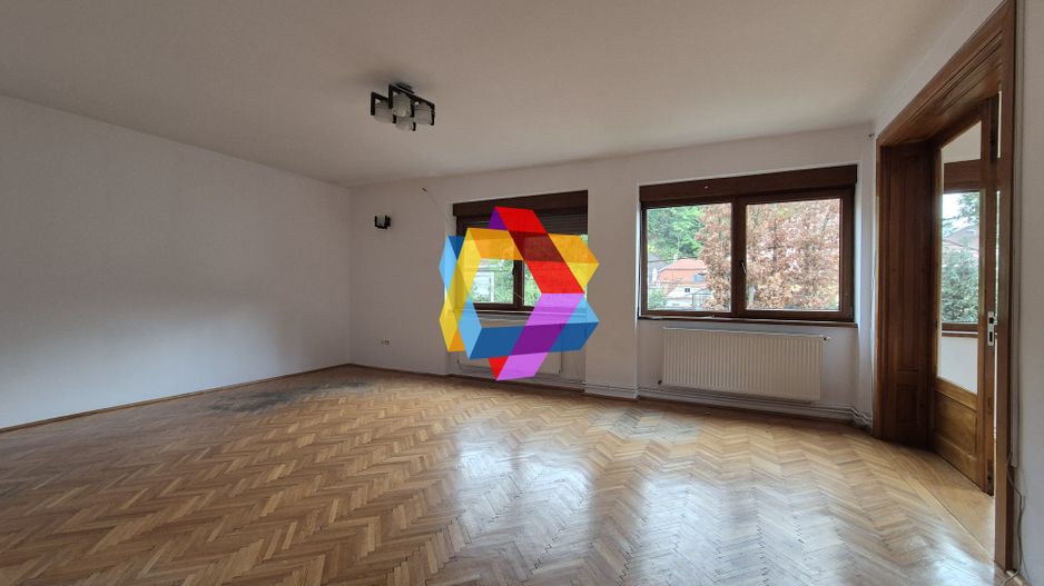 Casa 270mp zona centrala - Poză 14