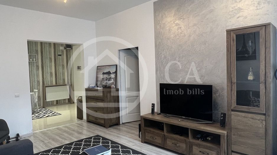 Apartament cu 2 camere de vanzare Ultracentral Oradea - Poză 2