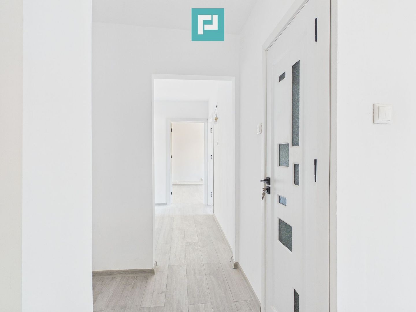 Apartament 4 camere, 2 băi în Freidorf - Poză 4