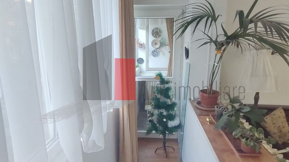 Vânzare apartament 3 camere Bd. Obregia - Pța Străduinței - Poză 5