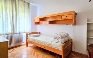 Apartament 3 camere, 2 bai, balcon, zona UMF - Poză 11