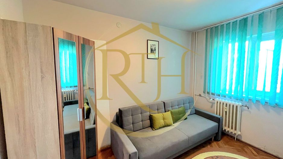 Inchiriez apartament cu 3 camere zona Olimpia , 380 euro/luna. - Poză 12