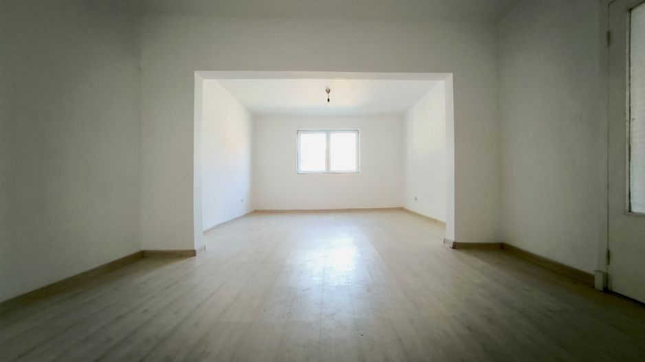 Casa cu teren de 569 mp, zona Confectii Cadas comision 0% - Poză 7