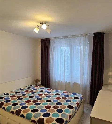 AP. 4 CAMERE - CENTRALA PROPRIE, PET FRIENDLY, LOC PARCARE, NEGOCIABIL - Poză 3