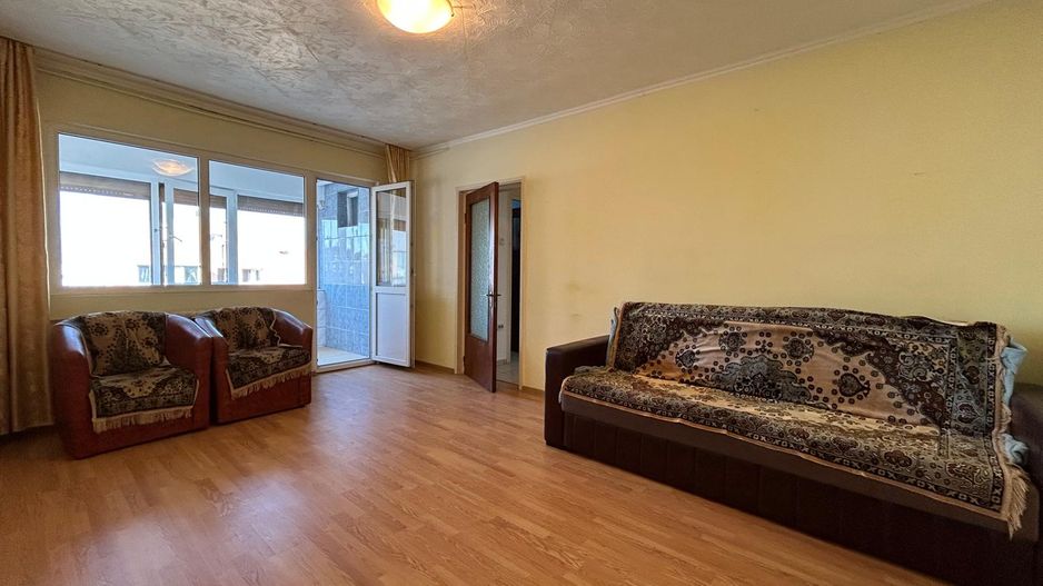 Ap. 3 camere Câmpia Libertății circular bl. anvelopat, parc IOR metrou - Poză 1