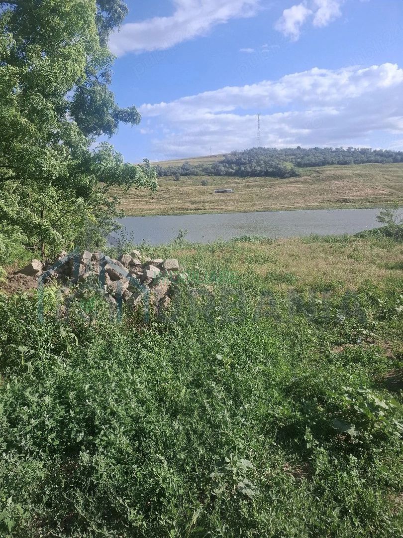 Casă de vânzare, sat Gropnița, teren 900 mp, 25 km de Iași - Poză 3