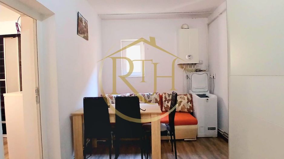 Oferim spre vanzare un Apartament la curte comuna, in zona Odobescu. - Poză 6