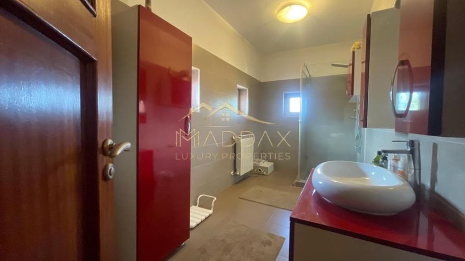 Vila superba**8 camere** Teren 1300 mp**Sauna +Piscina//Pipera - Poză 27