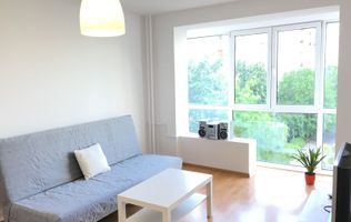 Apartament 3 camere, Parc Tineretului, la 5 min. metrou. Loc de parcare.