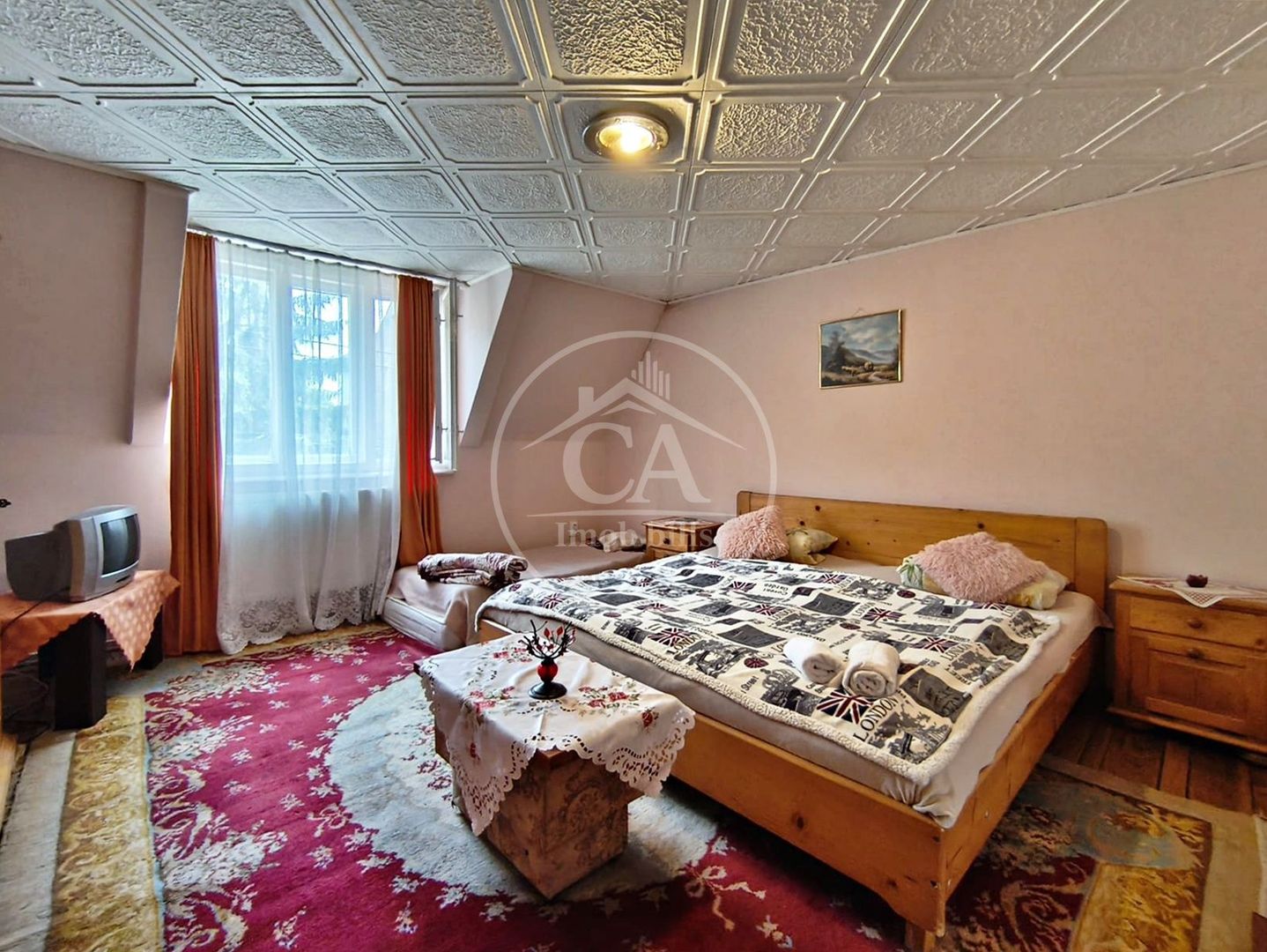 Casa de vânzare cu 7 camere de tip P+M in Sanmartin, Bihor - Poză 11