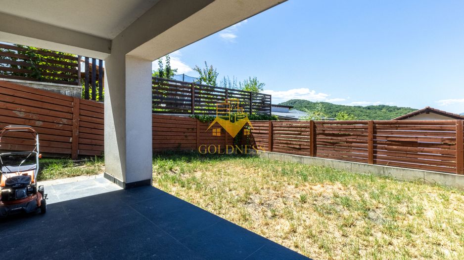 Casa tip duplex view superb panoramic, parcare Floresti Zona Razoare - Poză 7