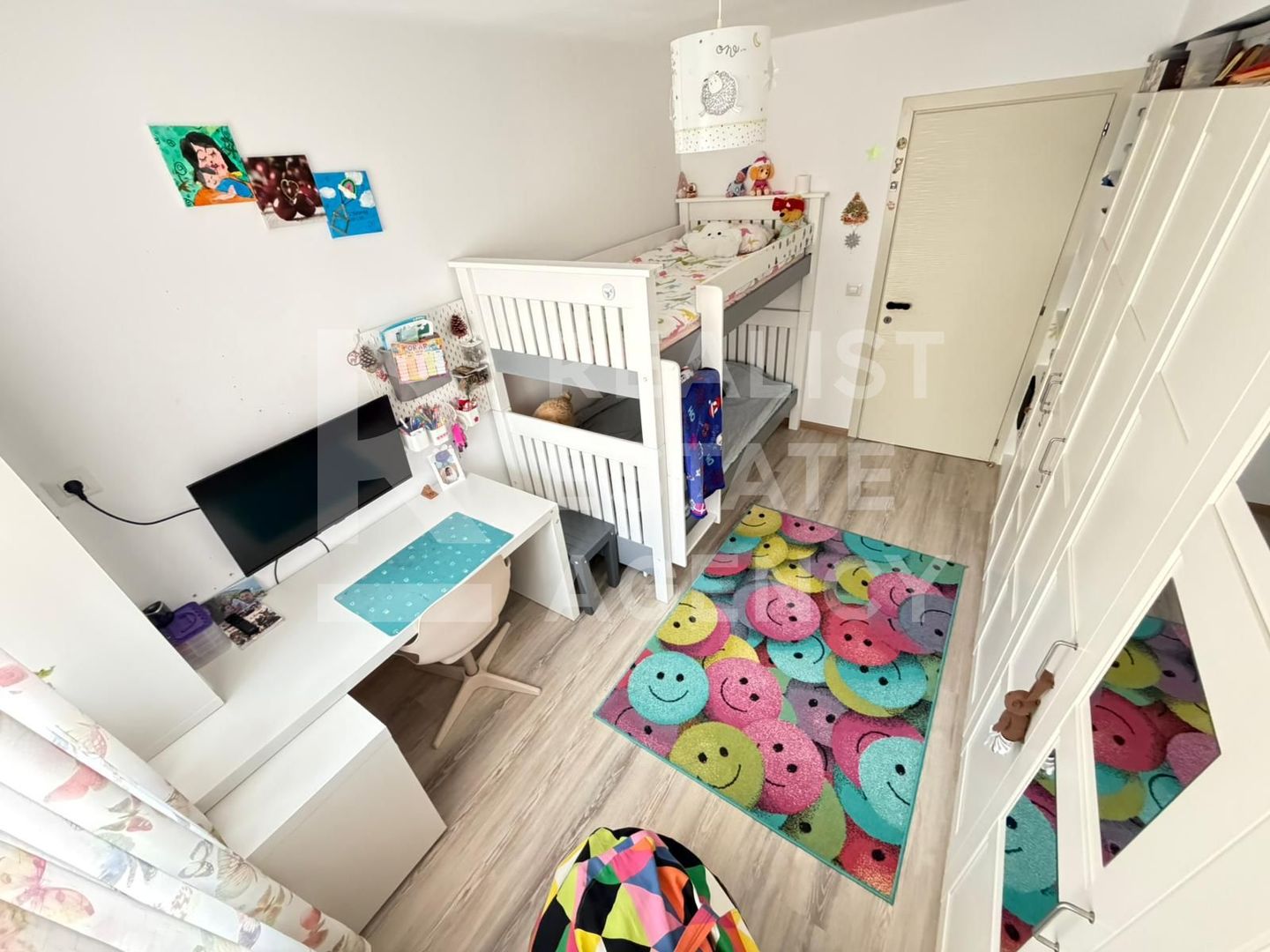 3 camere | Hils Pallady - Poză 11