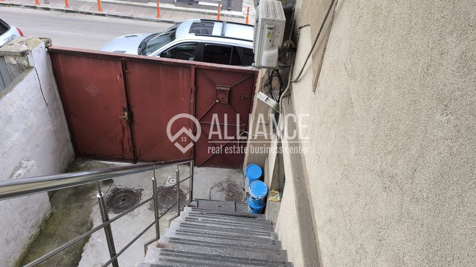 CENTRU PIATA UNIRII - Birouri luminoase cu terasa ! - Poză 15