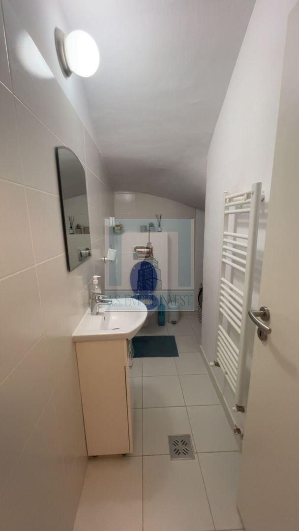 De vânzare casă înșiruită/ zona Sanpetru - Poză 8